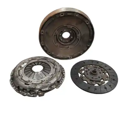 Second-hand car spare part clutch kit for ford focus lim. (cb8) trend oem iam references av617563cc