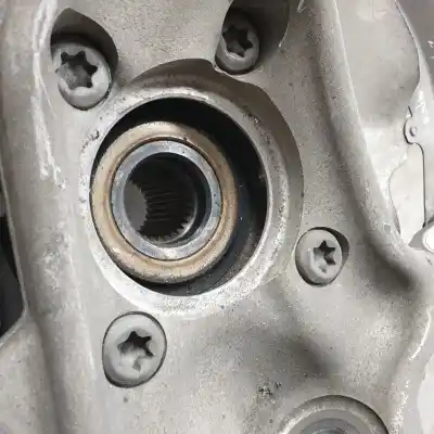 Second-hand car spare part front left knuckle for bmw x5 (f15, f85) xdrive 30 d oem iam references 6773783  
