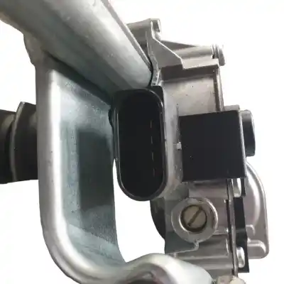 Peça sobressalente para automóvel em segunda mão motor do limpa para brisas por bmw serie 1 berlina (e81/e87) 118d referências oem iam 7193036  