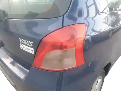 Автозапчасти б/у ПРАВЫЙ ЗАДНИЙ ФОНАРЬ за TOYOTA YARIS (NCP1/NLP1/SCP1)  ссылки OEM IAM 815510D110  