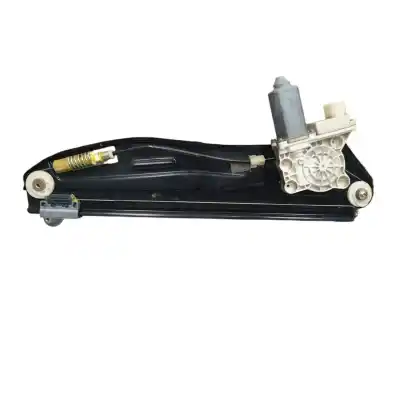 Second-hand car spare part rear right window regulator for bmw serie 7 (e65/e66) 730d oem iam references 7024814e