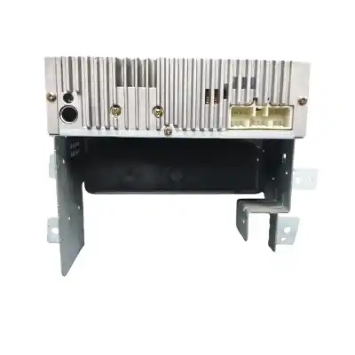 Piesă de schimb auto la mâna a doua sistem audio / cd radio casetofon pentru ssangyong kyron 200 xdi premium 4wd referințe oem iam 8910009100  