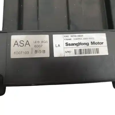 Peça sobressalente para automóvel em segunda mão comando de sofagem (chauffage / ar condicionado) por ssangyong kyron 200 xdi premium 4wd referências oem iam 6870009020  