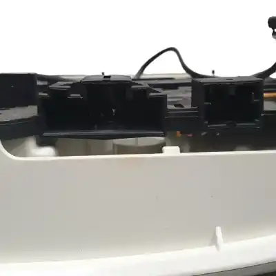 Автозапчастина б/у внутрішне світло для audi q5 (8r) 2.0 16v tfsi посилання на oem iam 8t0947135b  