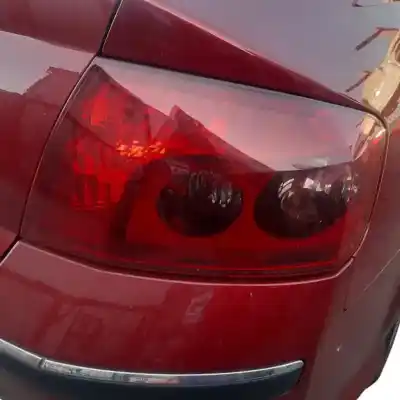 Автозапчасти б/у ПРАВЫЙ ЗАДНИЙ ФОНАРЬ за PEUGEOT 407 SW  ссылки OEM IAM 9656606280  