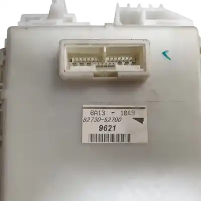 Автозапчасти б/у блок реле/предохранителей за toyota yaris (ncp1/nlp1/scp1) 1.4 d-4d linea luna ссылки oem iam 8273052700  