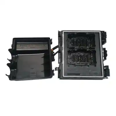 Pezzo di ricambio per auto di seconda mano Scatola Relè/fusibili per FORD KUGA (CBS) 2.0 ST-Line Limited Edition Riferimenti OEM IAM JX6T14A094AE  