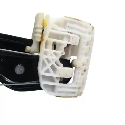 Автозапчастина б/у РЕГУЛЯТОР СКЛА ЗАДНЬОГО ПРАВОГО для BMW 1 (F20)  Посилання на OEM IAM 7242556  