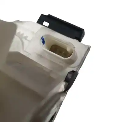 Recambio de automóvil de segunda mano de cerradura puerta trasera derecha para mercedes clase e (w212) e 250 cdi / bluetec (212.003, 212.004) referencias oem iam a2047303935  