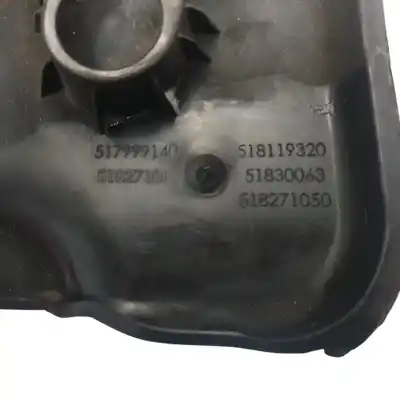 Автозапчастина б/у крішка двигуна для lancia delta (181) argento посилання на oem iam 517999140  