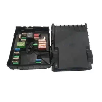 Pezzo di ricambio per auto di seconda mano scatola relè/fusibili per seat leon (1p1) stylance / style riferimenti oem iam 1k0937125a  