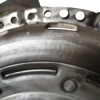 Peça sobressalente para automóvel em segunda mão kit de embreagem por peugeot 3008 monospace (0u_) 1.6 vti referências oem iam 1878005041