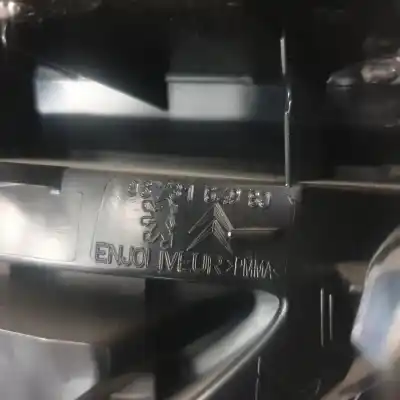 Pezzo di ricambio per auto di seconda mano luce di coda interna sinistra per citroen c4 picasso exclusive riferimenti oem iam 9673164980   Pezzo di ricambio per auto di seconda mano luce di coda interna sinistra per citroen c4 picasso exclusive riferimenti oem iam 9673164980