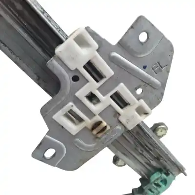 Peça sobressalente para automóvel em segunda mão elevador de vidros dianteira esquerda por kia rio 1.5 crdi ex2 referências oem iam 824011g010