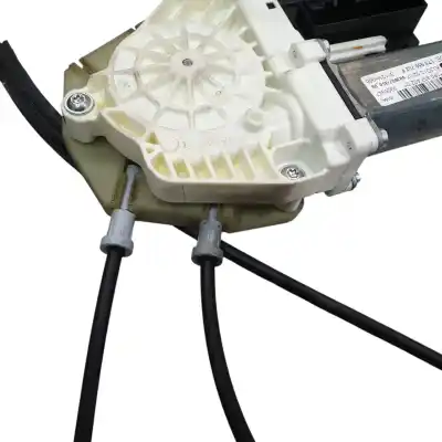 Peça sobressalente para automóvel em segunda mão elevador de vidros dianteiro direito por seat leon (1p1) reference referências oem iam 1p0837402d  