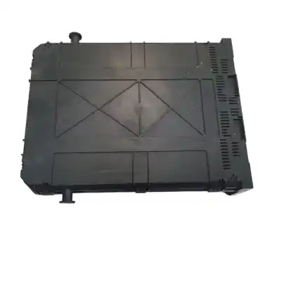 Second-hand car spare part fuse box unit for citroen c3 puretch 68 live 1.0 50kw oem iam references 9666952180  