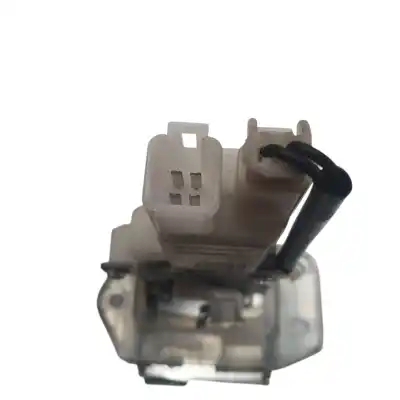 Автозапчасти б/у замок багажника/ворот за suzuki swift berlina (mz) glx ссылки oem iam 8251063j00  