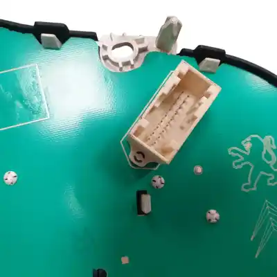 Peça sobressalente para automóvel em segunda mão quadrante por citroen c3 puretch 68 live 1.0 50kw referências oem iam 98041179xt  