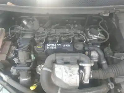 Автозапчастина б/у ДВИГУН КОМПЛЕКТ для FORD FOCUS BERLINA (CAP)  Посилання на OEM IAM HHDA  