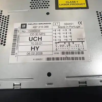 Peça sobressalente para automóvel em segunda mão sistema de áudio / rádio cd por opel astra gtc cosmo referências oem iam 13289935  