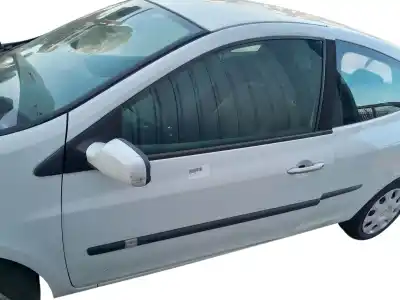 Peça sobressalente para automóvel em segunda mão porta da frente esquerda por renault clio iii emotion referências oem iam 7751476108