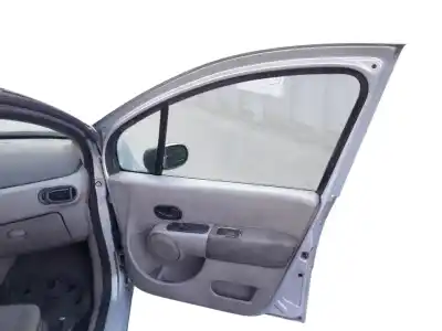 İkinci el araba yedek parçası sag ön kapi için renault modus confort expression oem iam referansları 7751475518  