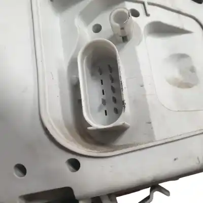 Автозапчасти б/у правый задний фонарь за audi a6 c6 (4f2) 2.4 ссылки oem iam 4f5945096d  