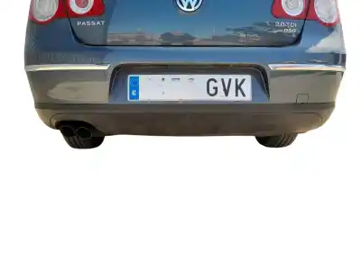 Peça sobressalente para automóvel em segunda mão para choques traseiro por volkswagen passat b6 (3c2) 2.0 tdi 16v referências oem iam 3c5807417 gru