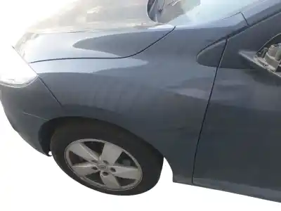 Tweedehands auto-onderdeel LINKER VOOR SPATBORD voor RENAULT MEGANE III SPORT TOURER  OEM IAM-referenties 631011470R  