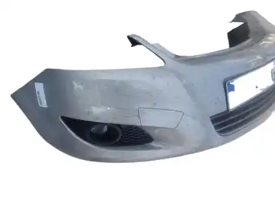 Recambio de automóvil de segunda mano de PARAGOLPES DELANTERO para OPEL ZAFIRA B  referencias OEM IAM 13124959  