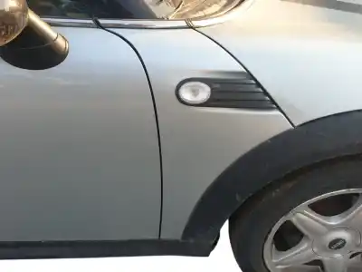 İkinci el araba yedek parçası ÖN SAG ÇAMURLUK için MINI CLUBMAN (R55)  OEM IAM referansları 41355A55B02  