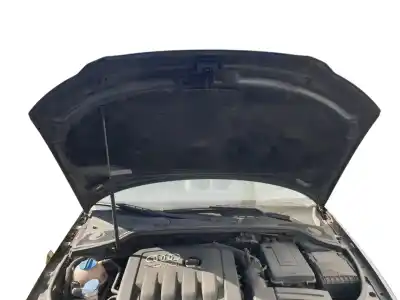 Pièce détachée automobile d'occasion CAPOT pour AUDI A3 (8P1)  Références OEM IAM 8P4823029B  