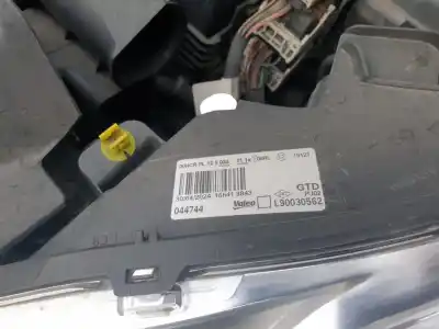 Peça sobressalente para automóvel em segunda mão farol / farolim esquerdo por peugeot 208 style referências oem iam l90030562