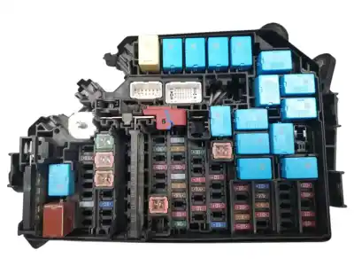 Second-hand car spare part fuse box unit for toyota corolla (e21) hybrid active oem iam references 8266616050  