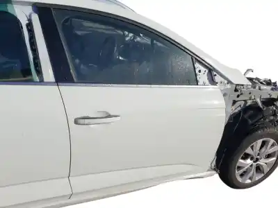 Peça sobressalente para automóvel em segunda mão PORTA DIANTEIRA DIREITA por RENAULT MEGANE IV GRANDTOUR INTENS 157 CV / 116 KW Referências OEM IAM 801001148R  