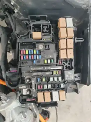 Pezzo di ricambio per auto di seconda mano SCATOLA RELÈ/FUSIBILI per KIA CEED SPORTSWAGON EMOTION 136 CV / 100 KW Riferimenti OEM IAM 91230CR080  