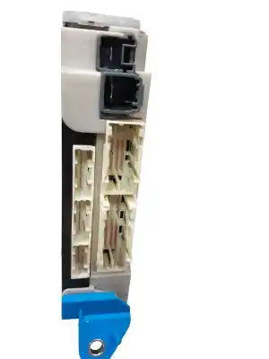 İkinci el araba yedek parçası elektronik modül için lexus is iii (_e3_) 300h (ave30_) oem iam referansları 8922153250