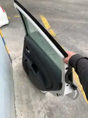 Автозапчасти б/у дверь задняя правая за seat leon (5f1) 1.2 tsi ссылки oem iam 1p0833056  