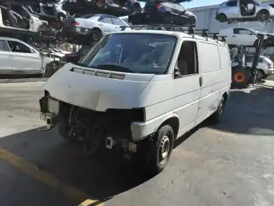 Piesă de schimb auto la mâna a doua Electromotor pentru VOLKSWAGEN TRANSPORTER IV FURGON (70XA)  Referințe OEM IAM 02B911023LV  
