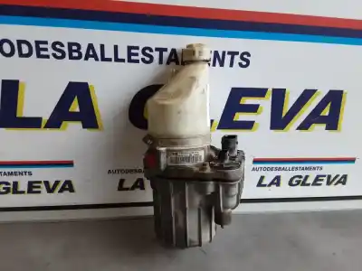 Second-hand car spare part STEERING PUMP for OPEL ZAFIRA B 1.9 16V CDTI CAT (Z 19 DTH / LRD) OEM IAM references 93196804  