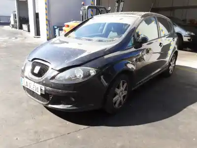 Автозапчасти б/у ГЕНЕРАТОР за SEAT ALTEA XL (5P5, 5P8) 1.9 TDI ссылки OEM IAM 06F903023F  