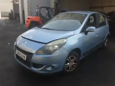 Автозапчасти б/у КОМПРЕССОР КОНДИЦИОНЕРА ВОЗДУХА за RENAULT SCÉNIC III (JZ0/1_) 1.5 DCI ссылки OEM IAM 8200939386  