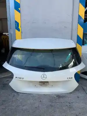 Автозапчасти б/у задняя дверь за mercedes-benz classe a (w176) a 180 cdi (176.000) gasóleo 2017 ссылки oem iam 1767402200