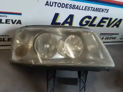 Second-hand car spare part right headlight for volkswagen t5 transporter furgón/combi (7e) 2.5 oem iam references 7h1941018l