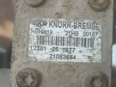 İkinci el araba yedek parçası  için RENAULT PREMIUM  OEM IAM referansları 21083654  