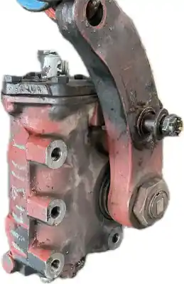 Second-hand car spare part steering box for iveco eurotech  oem iam references 41028790  