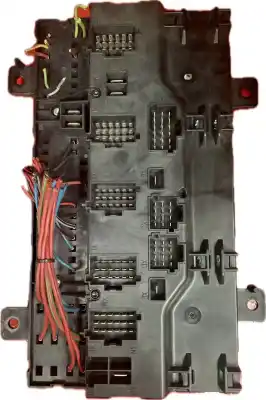 Pièce détachée automobile d'occasion boîtes à fusibles pour volvo volvo fh ii 500 2012- 500cv 12800cc 1019294  références oem iam 20568055  