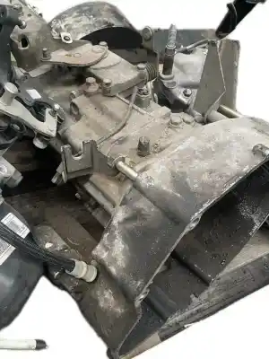 Peça sobressalente para automóvel em segunda mão caixa de velocidades por piaggio porter caja/chasis 1.4 d referências oem iam caja de cambios piaggio porter 1.4  