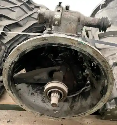Second-hand car spare part GEARBOX for NISSAN NISSAN  OEM IAM references 63011018-C 63011018C  