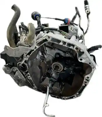 Pièce détachée automobile d'occasion BOÎTE DE VITESSES pour RENAULT RENAULT  Références OEM IAM 8200166682 7701723283  